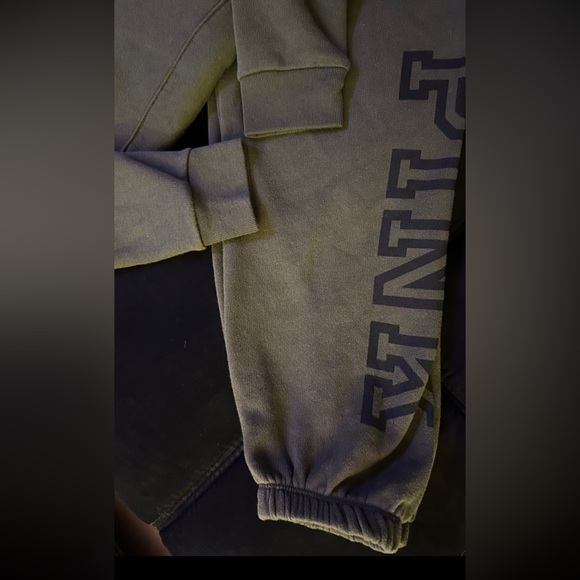 VS PINK OLIVE & BLACK HOODIE & PULLOVER SWEATSUIT SET - Picture 7 of 7